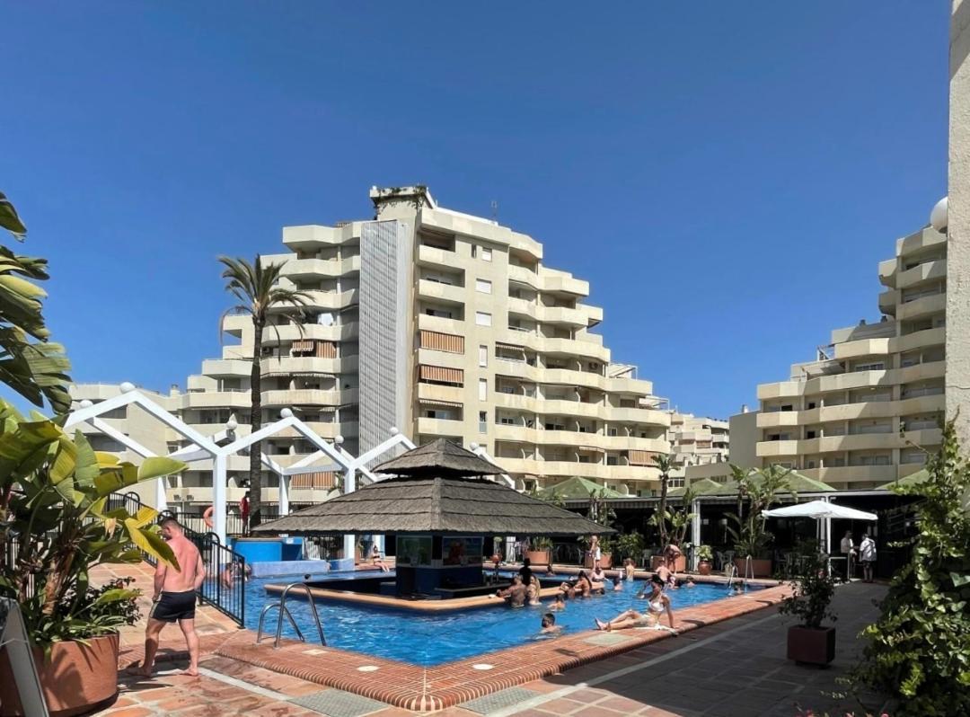 El Estudio De La Playa Benalbeach 317 Terraza Vistas Al Mar 贝纳尔马德纳 外观 照片